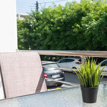 Chris & Mary Comfort Rooms 2 Skala Neon Epivaton Ngoại thất bức ảnh