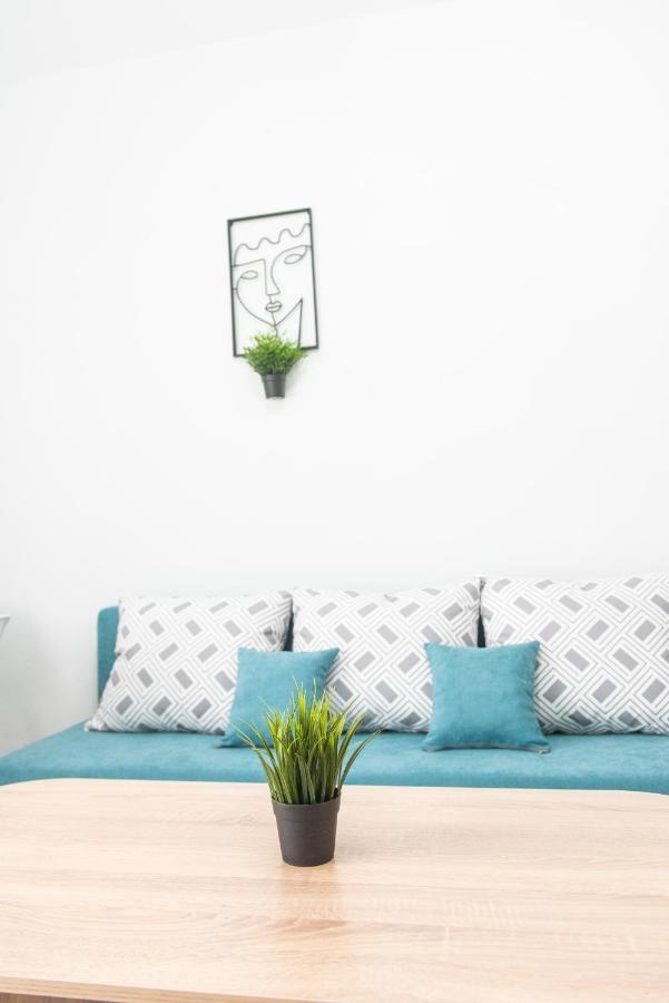 Chris & Mary Comfort Rooms 2 Skala Neon Epivaton Ngoại thất bức ảnh
