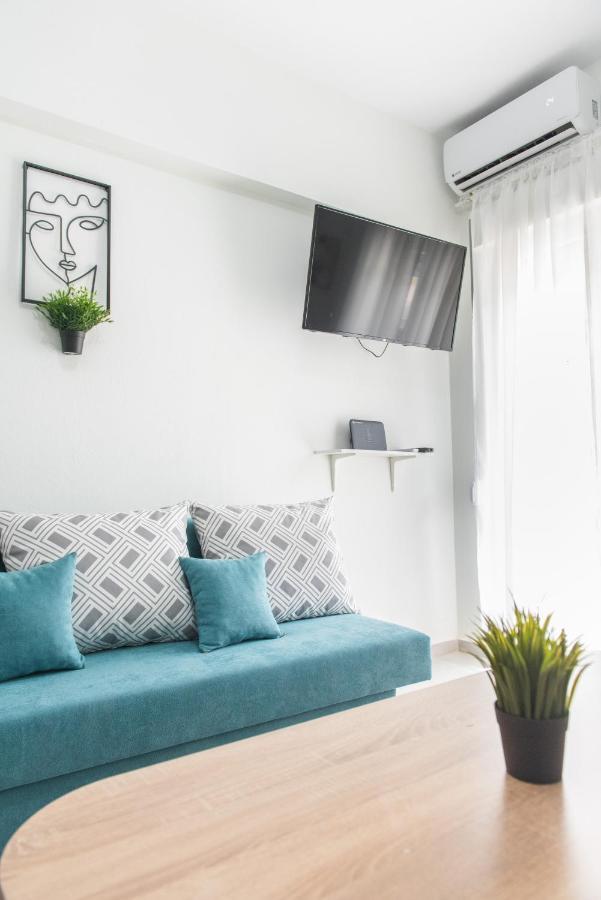 Chris & Mary Comfort Rooms 2 Skala Neon Epivaton Ngoại thất bức ảnh